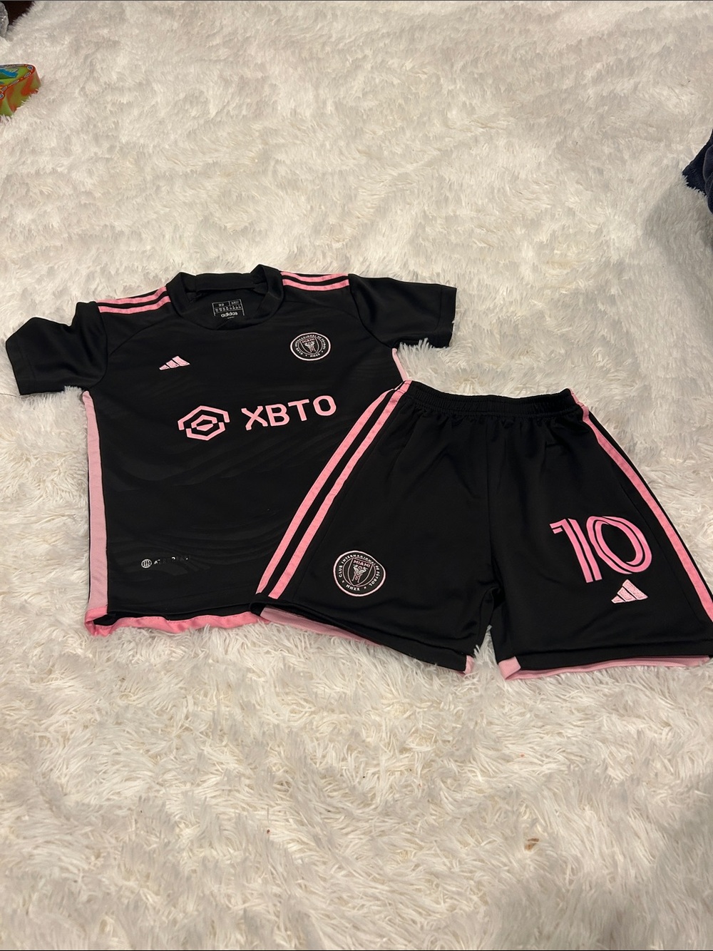 Soccer kids jersey and shorts set